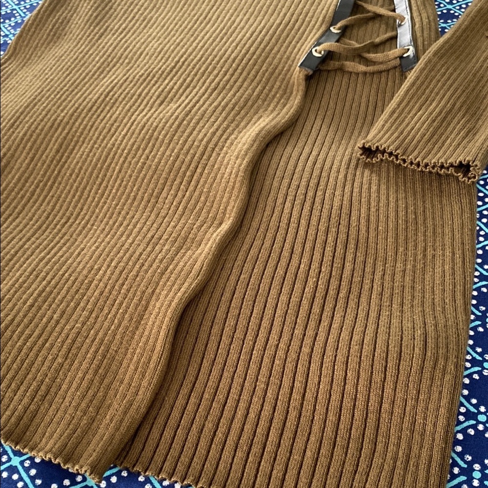 Say What? Green Long Sleeve Wrap Dress - Picture 16 of 16